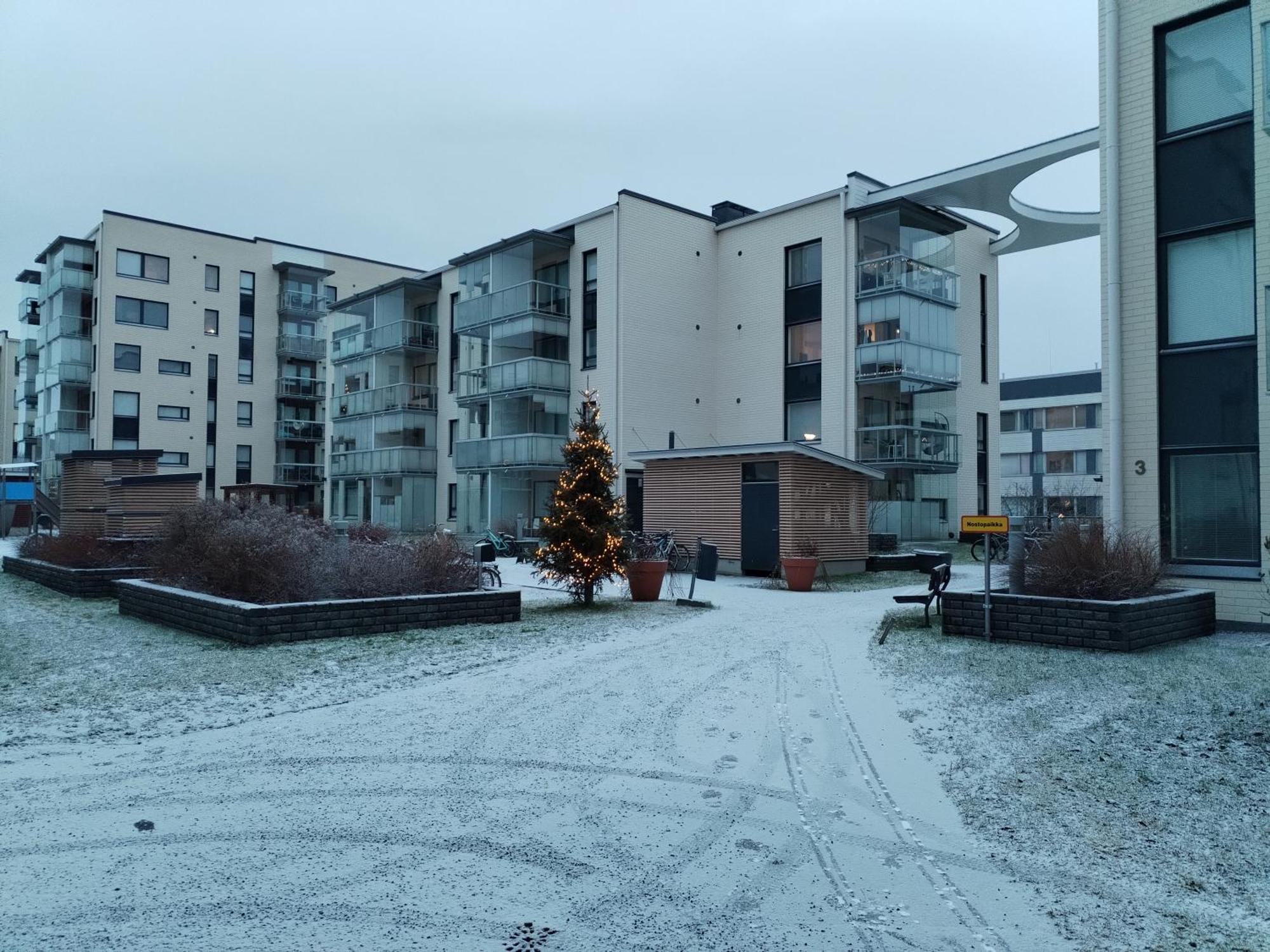 Fresh 2br, Sauna And Free Parking